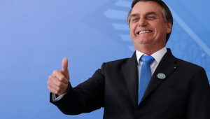 Bolsonaro: Quem é de direita toma cloroquina, quem é de esquerda, Tubaína
