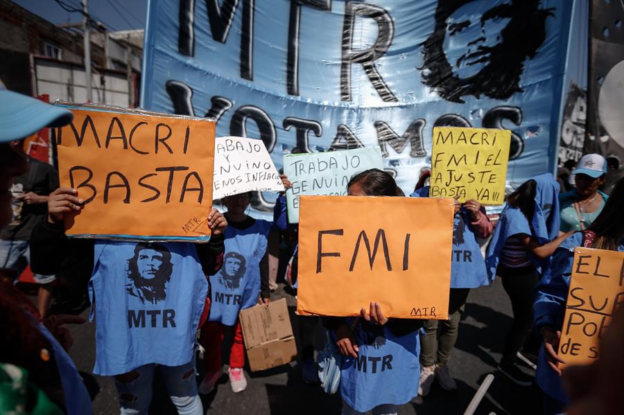 Argentina protesta contra acordo com FMI