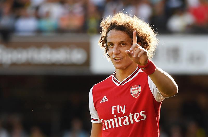 David Luiz durante partida pelo Arsenal