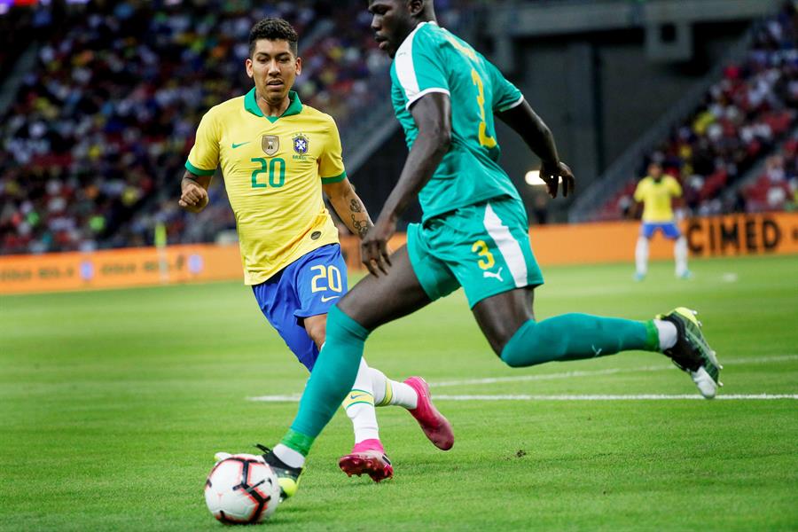 Brasil tem menos posse, chutes certos e dribles em partida contra Senegal