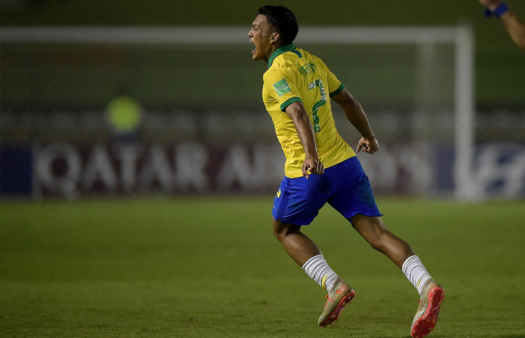 Seleção sub-17 vence México e é tetracampeã