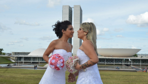 Casamentos homossexuais subiram 61,7% em 2018, aponta IBGE
