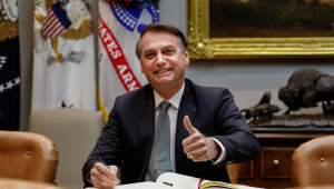Bolsonaro sanciona Lei Romeo Mion para pessoas com autismo