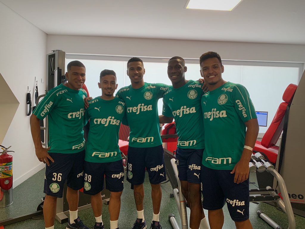 Palmeiras muda perfil e usa jovens da base em todos seus jogos de 2020