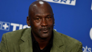 Ténis de Michael Jordan leiloados por dois milhões de euros