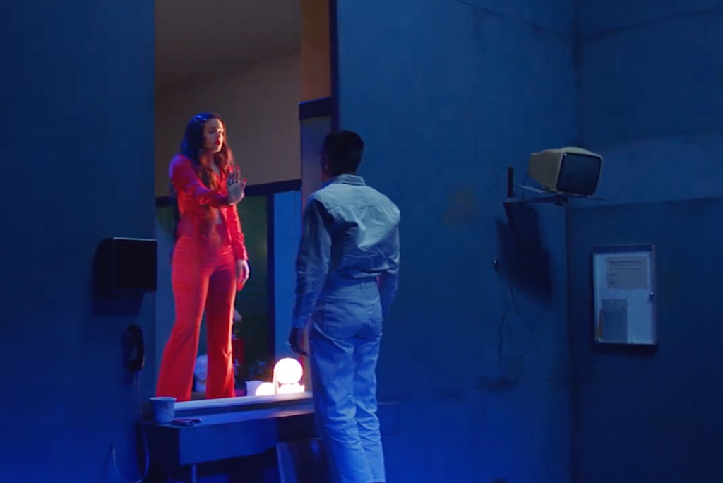 Rosalía vive romance com ator da série Elite em novo clipe| Veja!