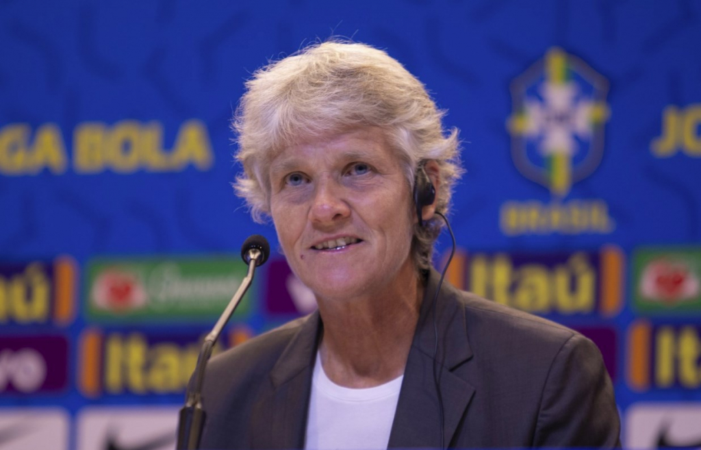 Pia Sundhage Participa De Encontros Com Clubes Planeja Futuro E Ganha Premio Jovem Pan