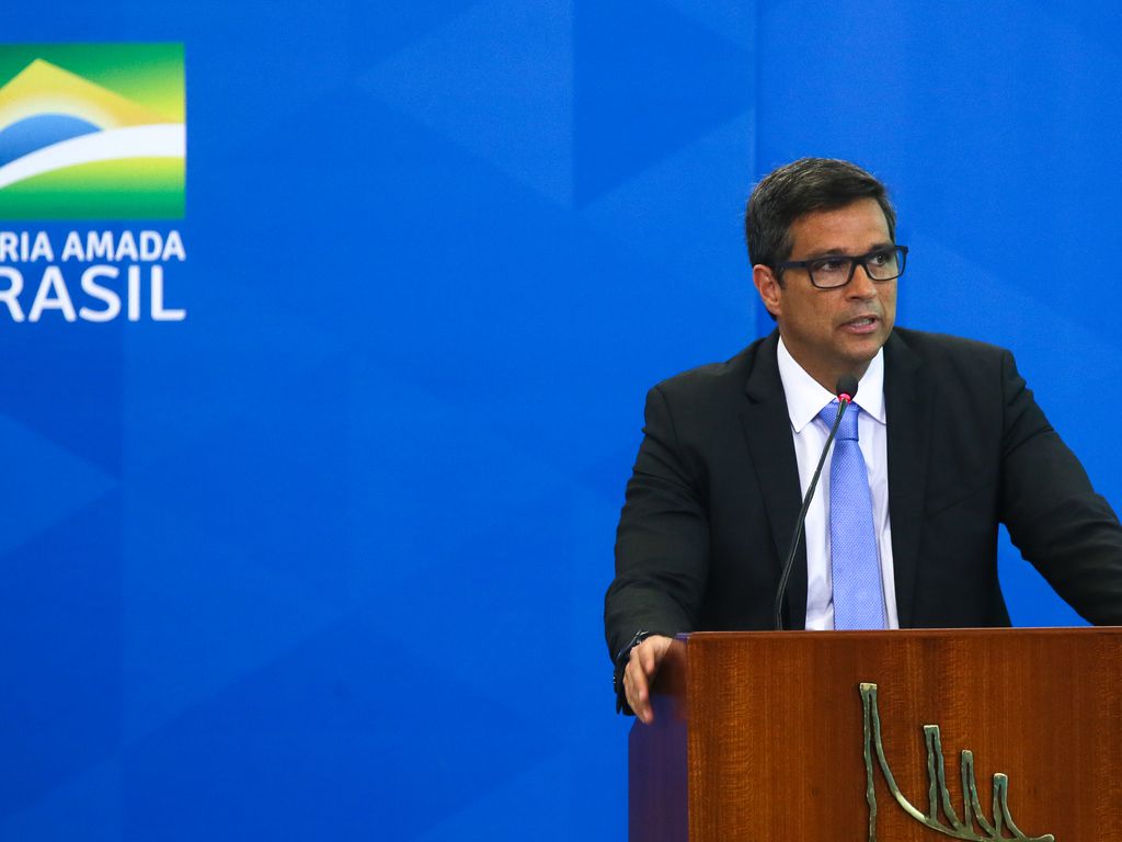 Presidente do Banco Central, Roberto Campos Neto considera que pressões são temporárias