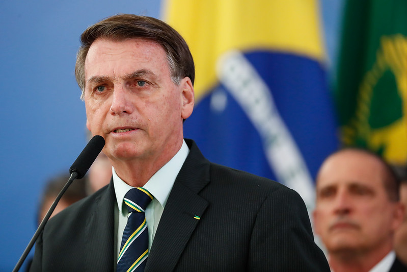 Bolsonaro volta a criticar medidas restritivas e diz que está ...
