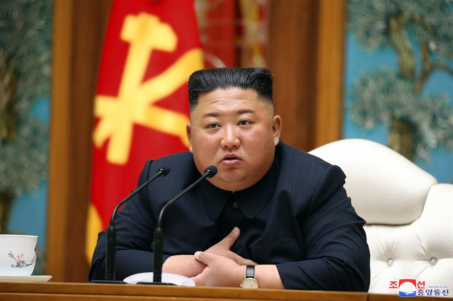 Kim diz que surto de Covid-19 está causando ‘grande turbulência’ na Coreia do Norte