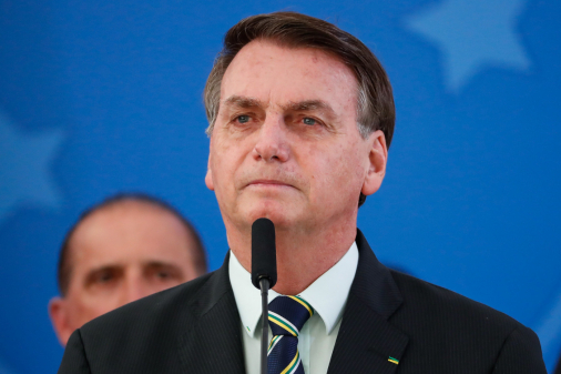 Bolsonaro admite pela primeira vez que procurou centrão 'para atingir governabilidade'