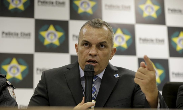 Secretário da Polícia Civil do Rio pede exoneração do 