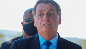 Josias de Souza: Silêncio de Bolsonaro é revelador
