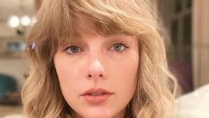 'Folklore': De surpresa, Taylor Swift anuncia novo álbum com 16 faixas