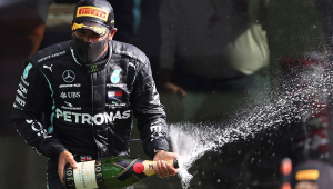 Perto de recorde de Schumacher, Hamilton diz se sentir 'melhor do que nunca'