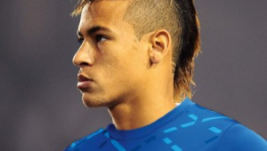 Richarlison está usando de perfil uma montagem de Neymar com a camisa do Everton, da Inglaterra