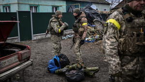 Soldados ucranianos em Kiev