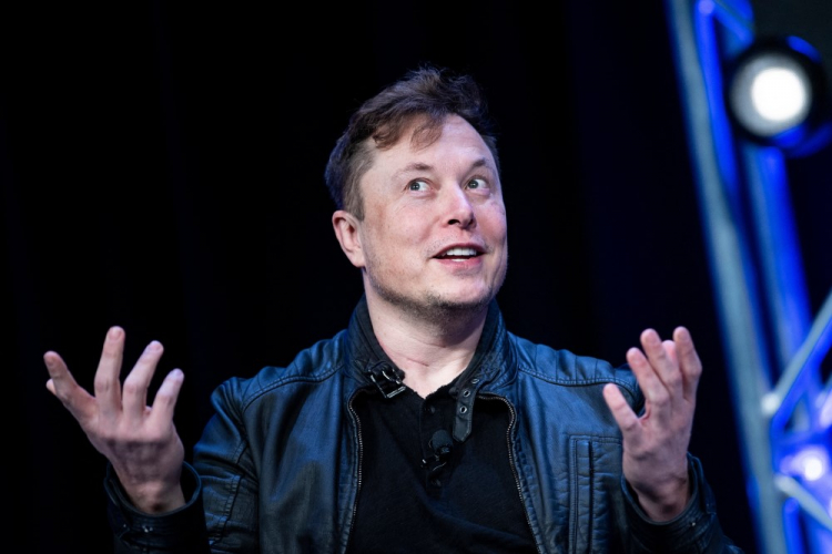 Elon Musk, fundador da SpaceX, fala durante o Satellite 2020 no Washington Convention Center em Washington, DC.