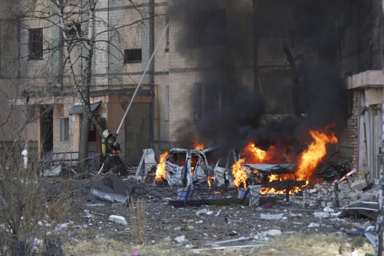 Bombardeios russos deixam três mortos em Lyman