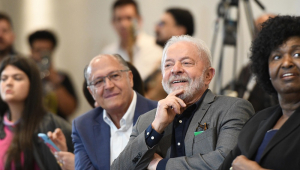 Lula candidato à presidência da república, e o vice Geraldo Alckmin (PSB), participam de encontro com evangélicos na zona sul, da cidade de São Paulo