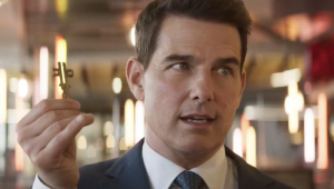 Tom Cruise em cena do filme "Missão Impossível - Acerto de Contas"