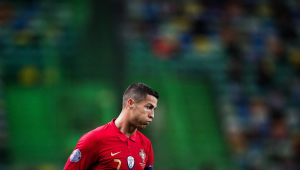 Casa de Cristiano Ronaldo em Portugal é assaltada; saiba detalhes