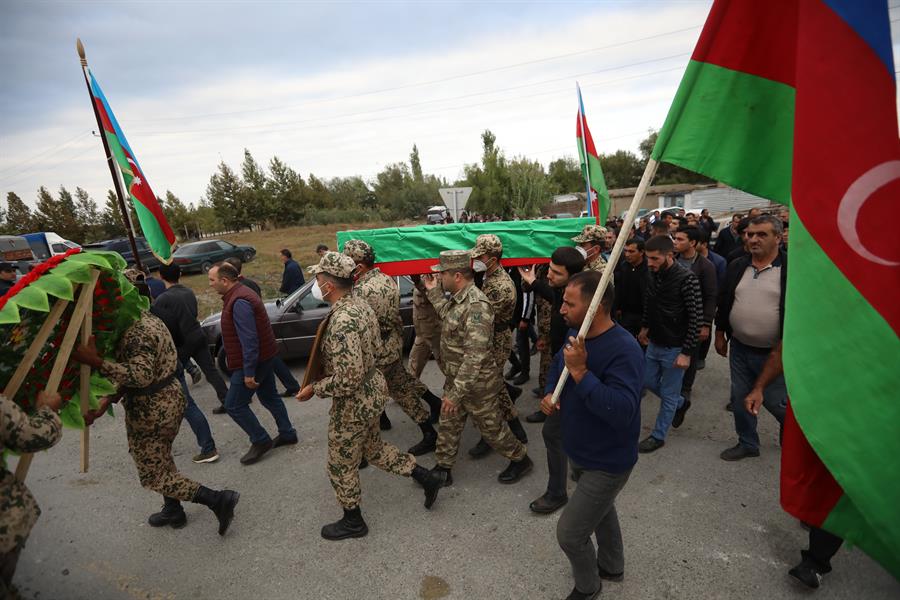 Conflitos entre Armênia e Azerbaidjão matam ao menos 16