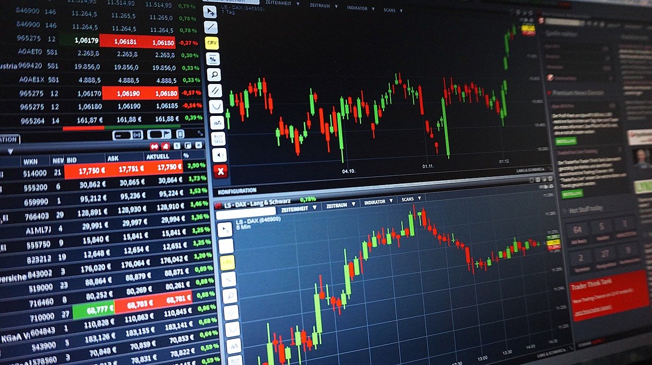 Ibovespa, o principal índice da Bolsa de Valores brasileira fecha fevereiro com queda de 4,37%. Em 2021, tombo é de 7,54%