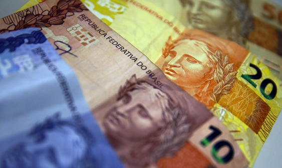 Ministério da Economia prevê economia de R$ 33,5 bilhões com PEC dos precatórios