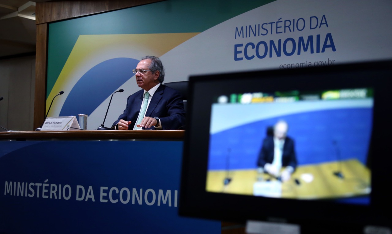Ministro da Economia, Paul Guedes, defendeu a volta do auxílio emergencial para combater a Covid-19