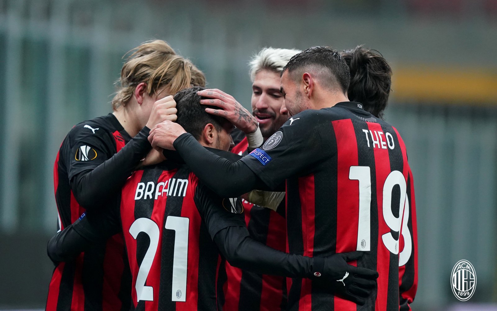 Champions: Milan goleia Dínamo Zagreb e fica a um empate da classificação, liga dos campeões