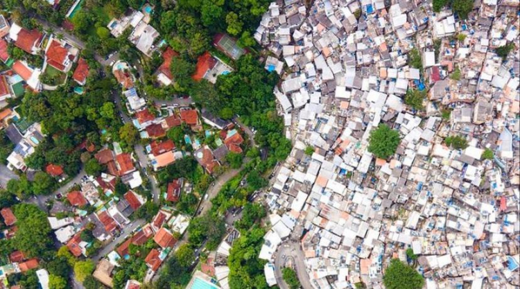 Ricos concentram 40% da massa de rendimentos no Brasil, aponta IBGE