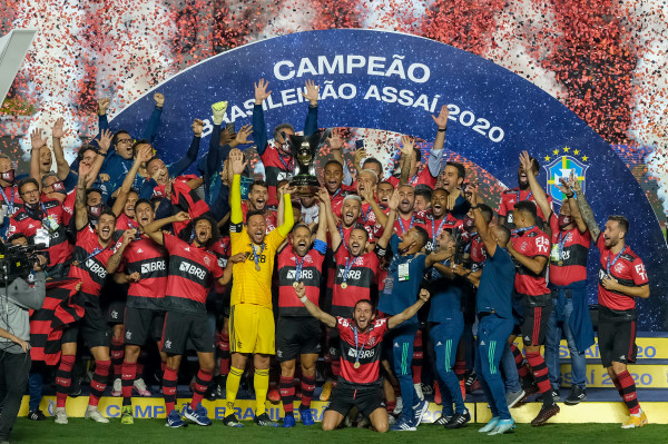 Palmeiras é bicampeão do Brasileirão após empate com Cruzeiro - Sou CG