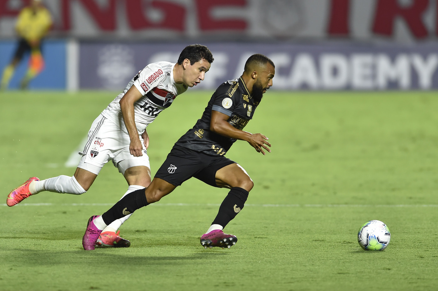 CBF muda detalhes de três partidas do São Paulo no Brasileirão; confira