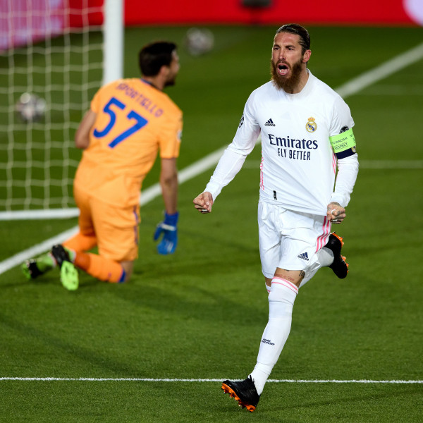 Sergio Ramos comemora gol do Real Madrid na Champions League