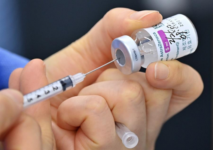 Fiocruz alerta que vacinação contra a Covid-19 está estagnada no Brasil