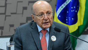 Maílson da Nóbrega, ex-ministro da Fazenda, defende imunização como fator primordial para a recuperação do PIB brasileiro