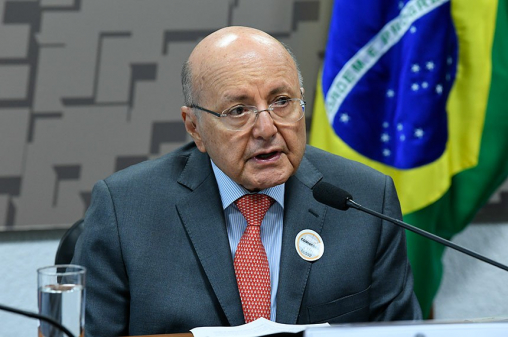 'Petrobras privatizada oferecerá melhores serviços ao país', defende Maílson da Nobrega