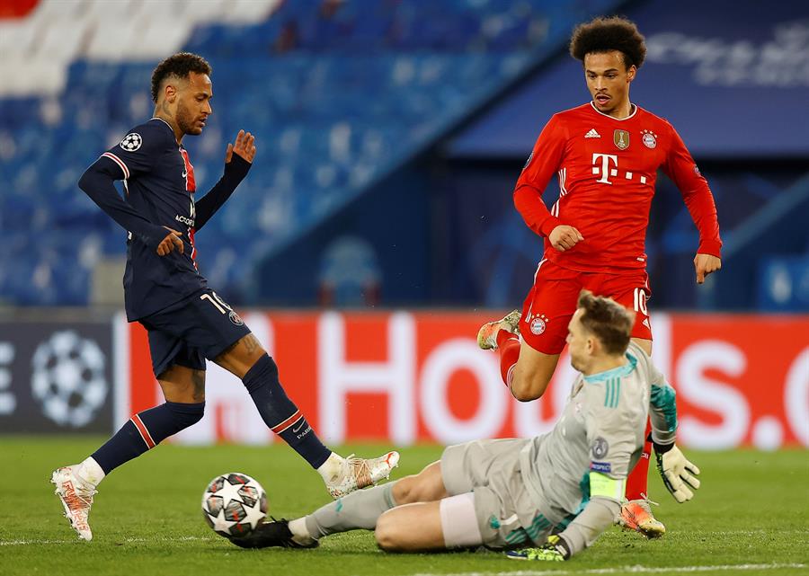 Neymar durante partida entre PSG x Bayern de Munique