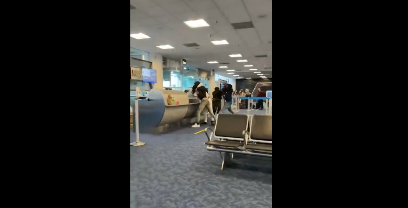 Sete passageiros se envolveram em uma briga no Aeroporto Internacional de Miami