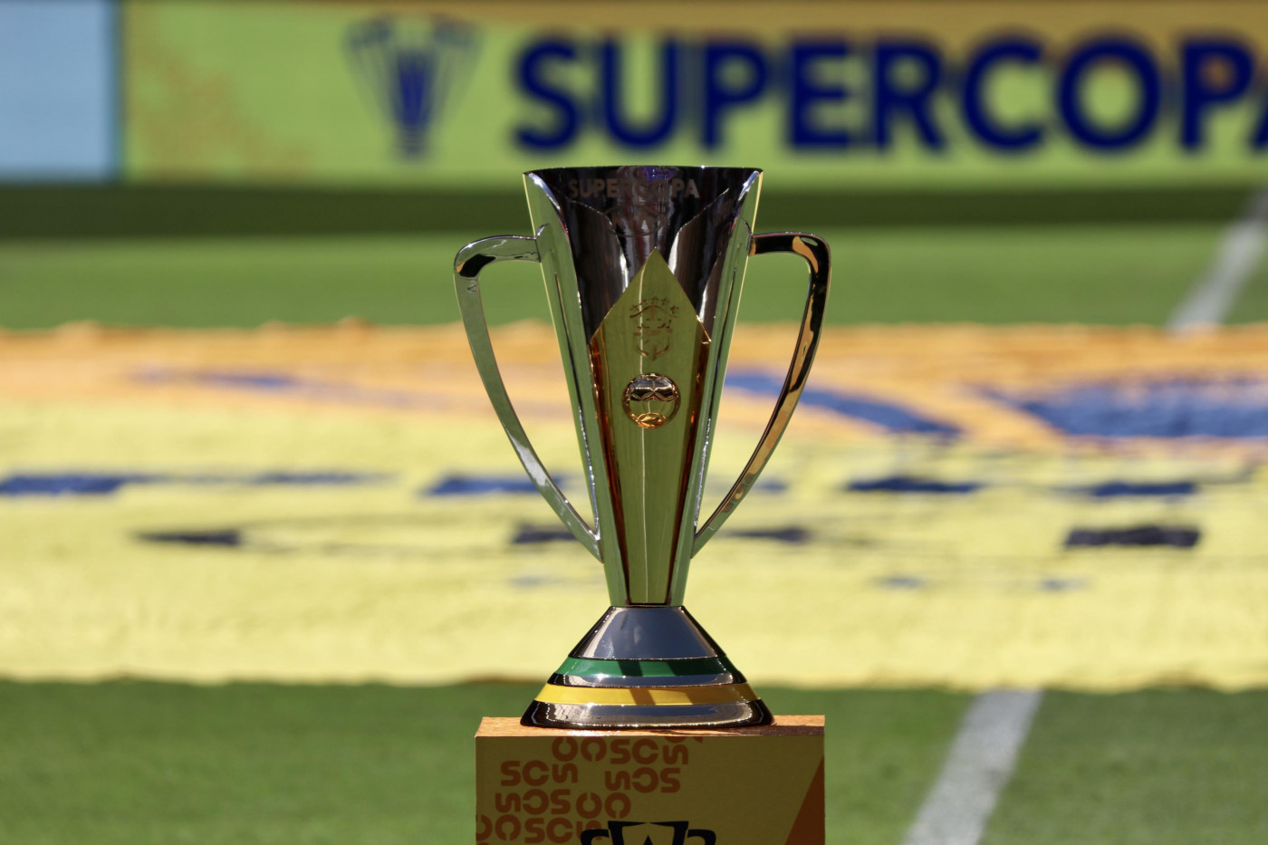 taça da supercopa do brasil