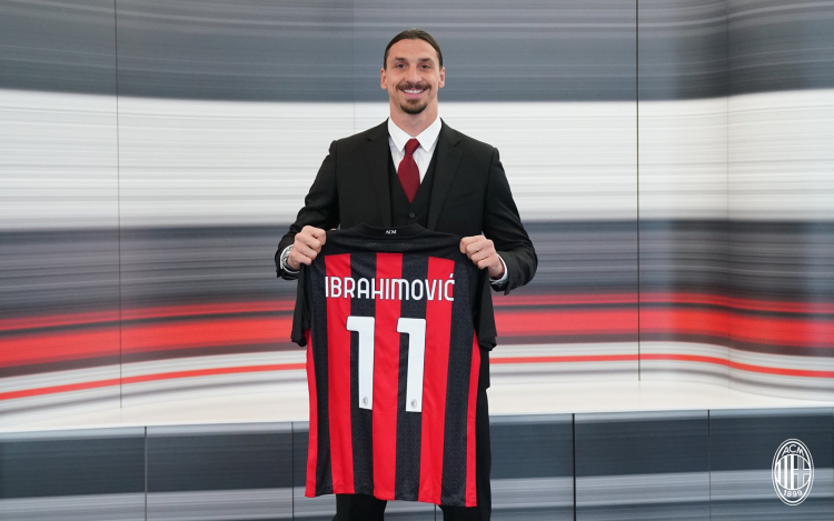 Prestes a completar 41 anos, Ibrahimovic renova com o Milan: ???A aventura continua??? 1 ibrahimovic