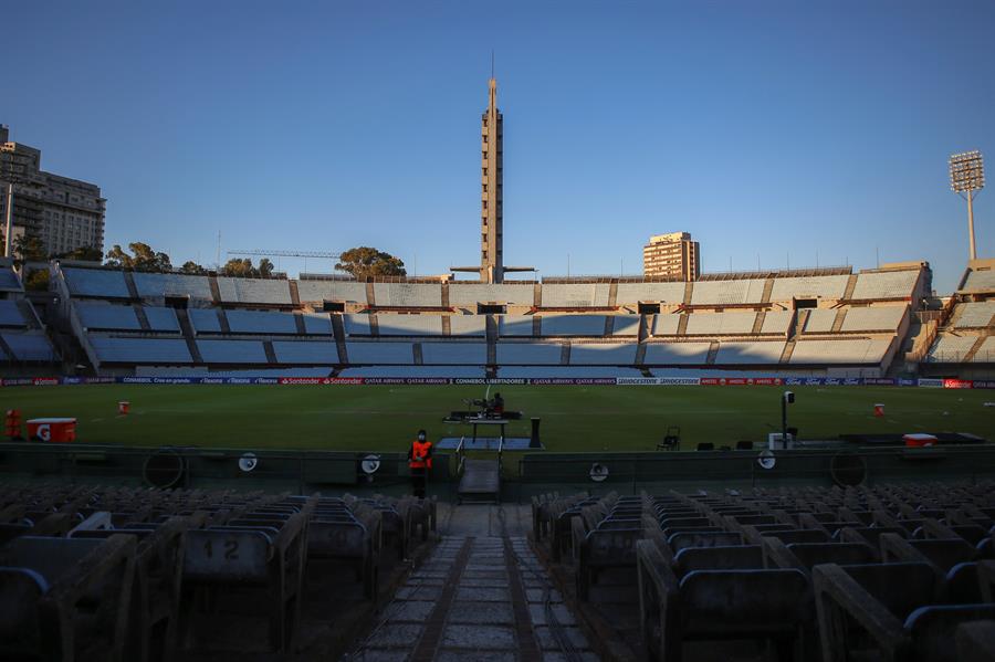 Imagem do Estádio Centenário, em Montevidéu