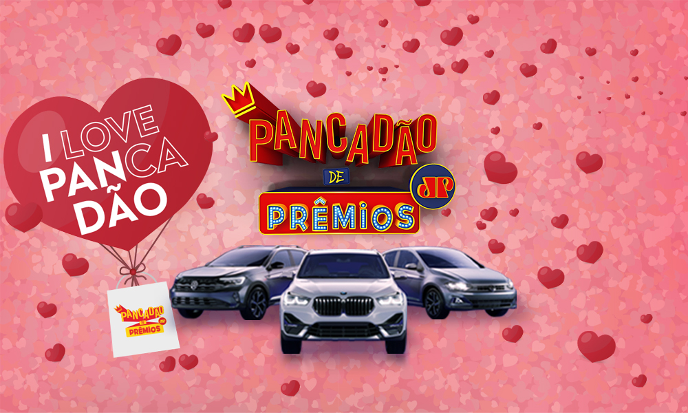 Banner mostra três carros, um coração com o nome da campanha (I Love Panxadão) e o logo Pancadão de Prêmios acima dos veículos