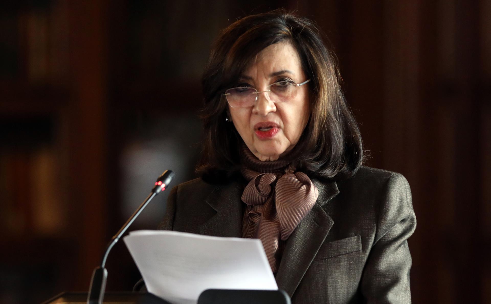 A chanceler da Colombia, Claudia Blum, renunciou ao cargo
