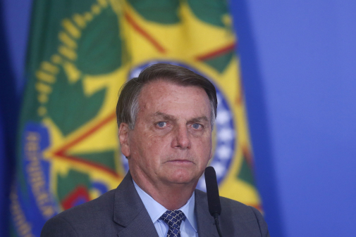 Bolsonaro diz que mostrará imagens que comprovam fraudes nas eleições em live na quinta-feira