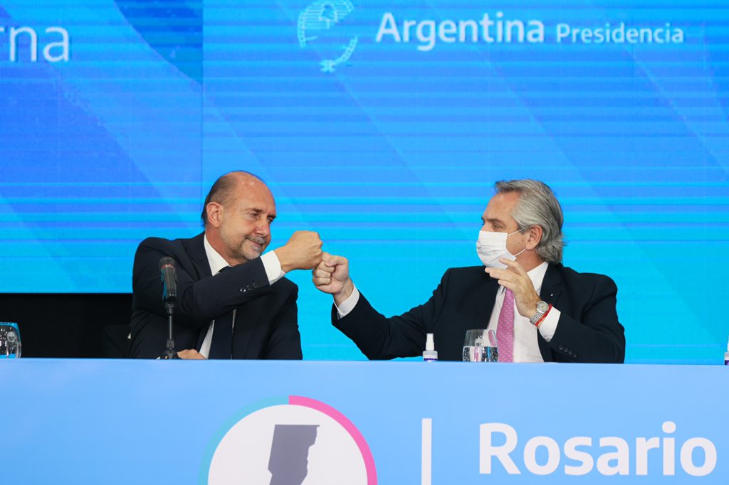 Alberto Fernández (à direita) é o atual presidente da Argentina