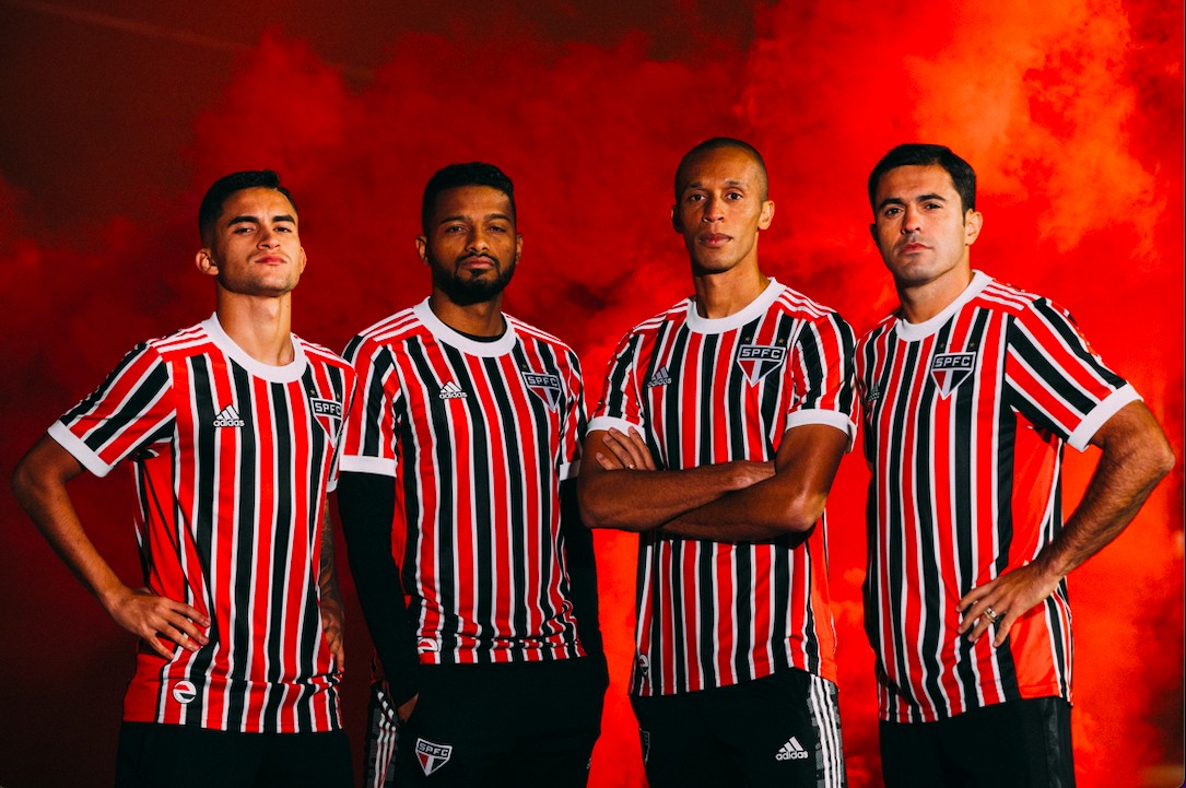 São Paulo lançou o segundo uniforme da temporada