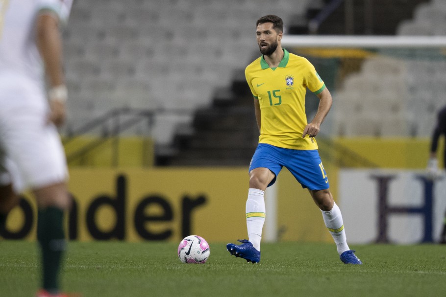 Felipe foi chamado por Tite para substituir Lucas Veríssimo na seleção brasileira