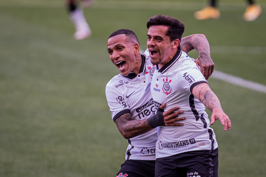 Fagner marcou na partida entre Corinthians e Inter de Limeira